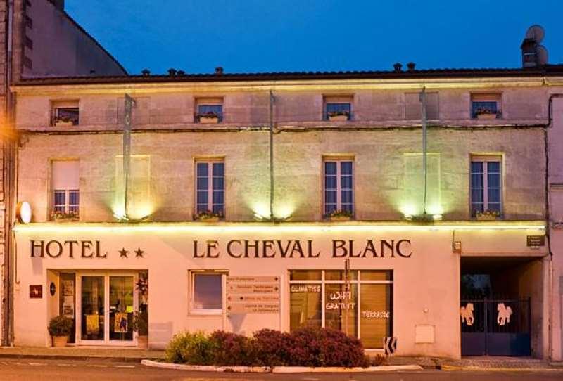Cit'Hotel Le Cheval Blanc Cognac Centre المظهر الخارجي الصورة